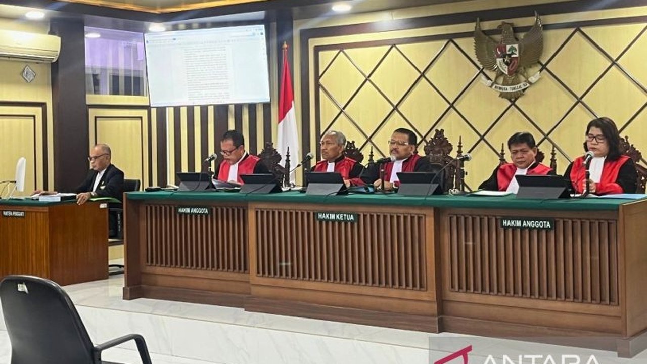 Pengadilan Tinggi DKI Jakarta memperberat hukuman Harvey Moeis, perpanjangan tangan PT RBT, menjadi 20 tahun penjara dan denda Rp1 miliar terkait kasus korupsi pengelolaan timah PT Timah, yang merugikan negara hingga Rp300 triliun.