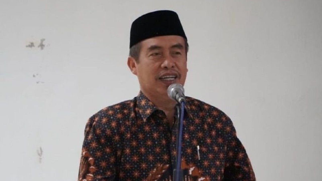 Pasangan Bupati dan Wakil Bupati Madiun terpilih, Hari Wuryanto dan Purnomo Hadi, telah menyelesaikan pemeriksaan kesehatan dan siap mengikuti retreat kepala daerah di Akademi Militer Magelang pada 21-28 Februari 2025.