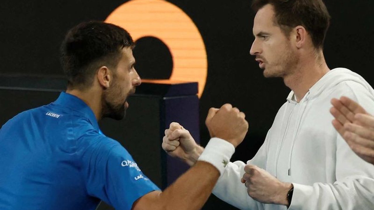 Mantan petenis nomor satu dunia, Andy Murray, mengaku tertantang melatih Novak Djokovic di Australian Open 2024, meskipun menikmati analisis dan strategi pertandingan, namun peran tersebut lebih menuntut dari yang diantisipasi.