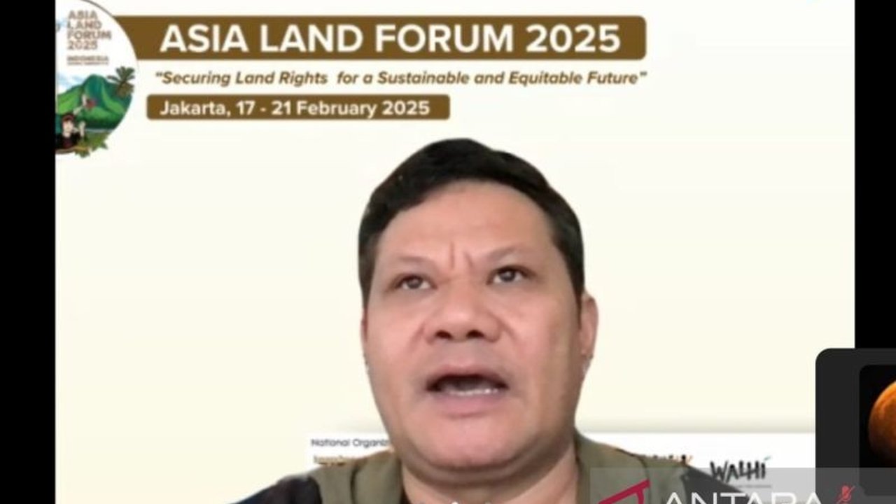 Aliansi Masyarakat Adat Nusantara (AMAN) mendesak pemerintah untuk membuat rencana strategis guna memenuhi hak-hak masyarakat adat, termasuk pengakuan wilayah adat, menyusul masih banyaknya konflik agraria yang terjadi.