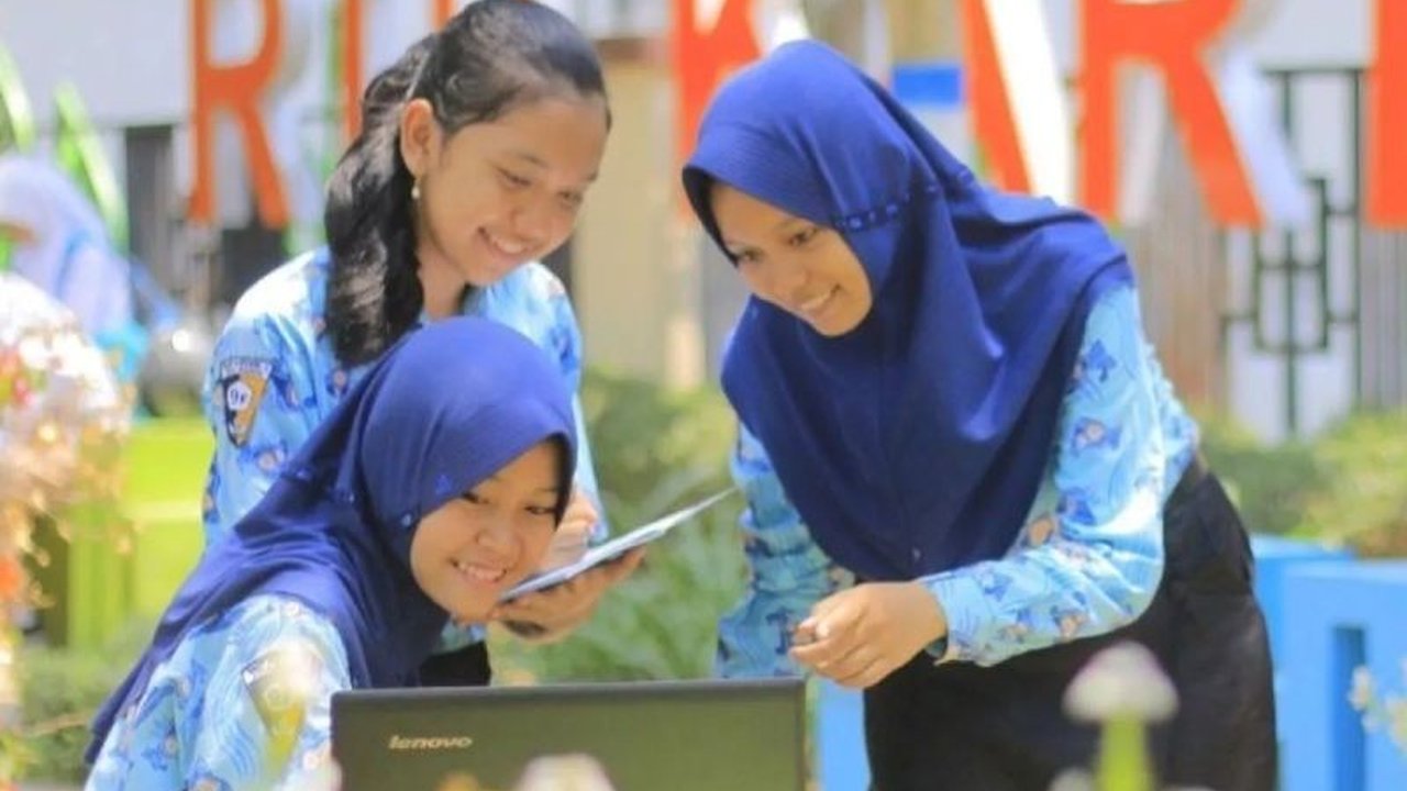 Pemerintah Kota Madiun menerima Rp29,3 miliar Dana Insentif Fiskal (DIF) dari pemerintah pusat berkat inovasi Profit M-Tech dan Pendekar Berkumis, dan akan menggunakannya untuk meningkatkan layanan publik.