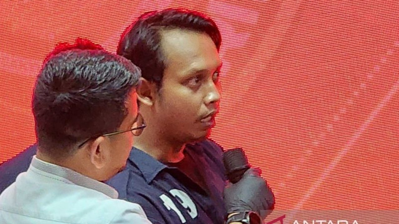 Polrestabes Semarang berhasil meringkus DZ (32), pencuri spesialis roda mobil yang telah beraksi di berbagai wilayah Jawa Tengah, mencuri roda mobil dan menjualnya kembali.