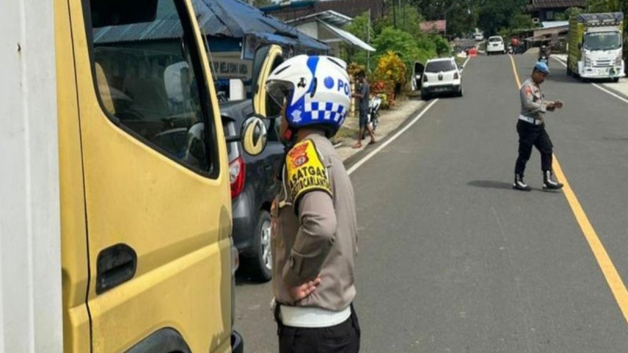 Satgas Gakkum Polresta Mamuju telah menindak 30 pelanggar lalu lintas dalam Operasi Keselamatan Marano 2025, dengan pelanggaran terbanyak berupa kelebihan muatan kendaraan angkutan barang.