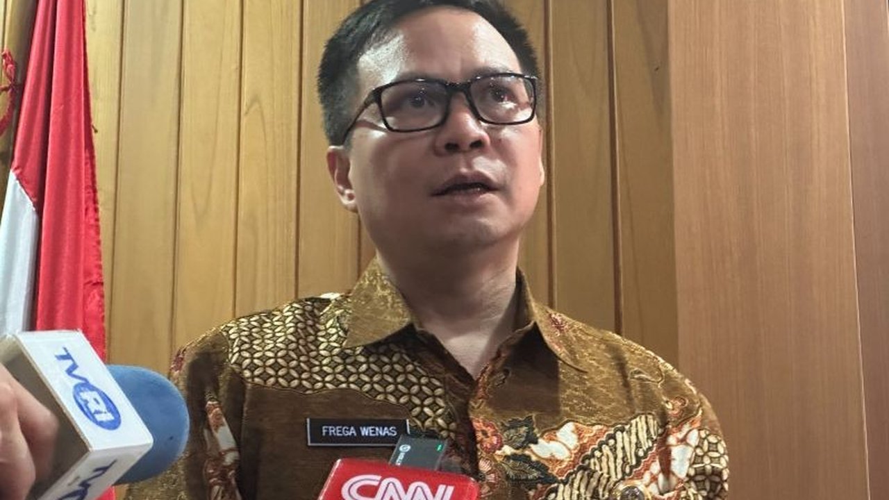 Kementerian Pertahanan (Kemenhan) akan mengikuti keputusan Deddy Corbuzier yang menolak gaji sebagai Staf Khusus Menteri Pertahanan, meskipun secara administratif gaji tetap dialokasikan.