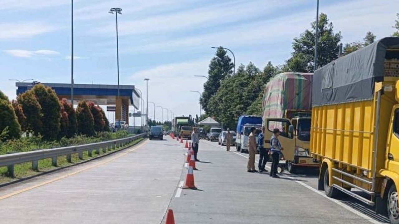 Dinas Perhubungan Kota Tangerang gencar melakukan operasi kendaraan over dimensi dan over load (ODOL) di ruas tol Cengkareng-Batuceper-Kunciran untuk memastikan keselamatan dan ketertiban lalu lintas, meskipun belum menemukan pelanggaran signifikan.