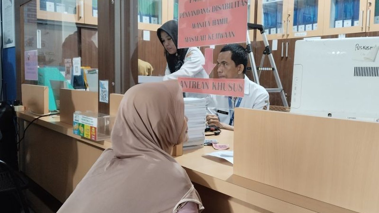 Dinas Kesehatan Kota Palembang menangani ratusan kasus diare di tengah cuaca pancaroba,  mengingatkan warga akan pentingnya PHBS untuk mencegah penyakit.