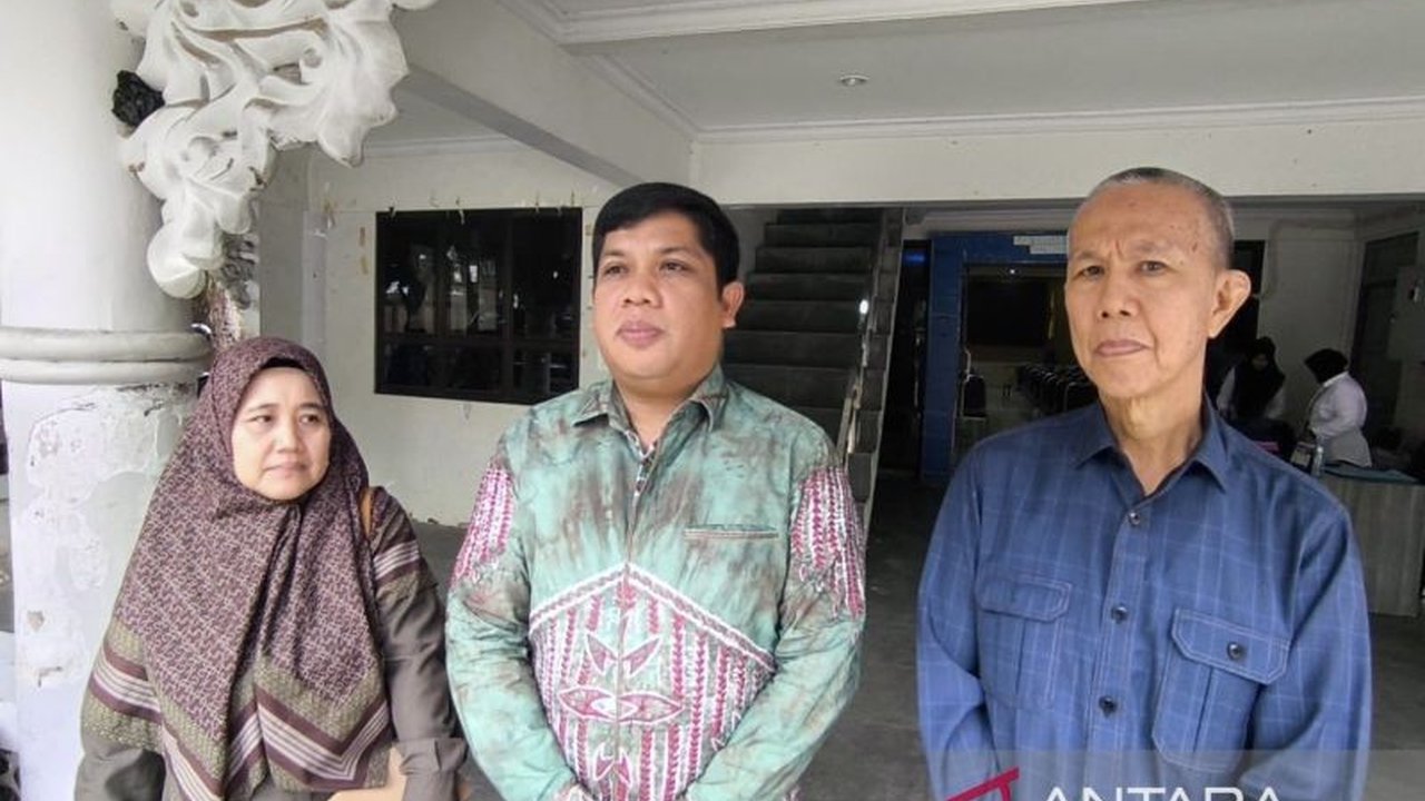 Pemerintah Kabupaten Hulu Sungai Tengah (HST) berkolaborasi dengan Poltekkes Kemenkes Banjarmasin untuk meningkatkan kualitas tenaga kesehatan (nakes) guna memenuhi kebutuhan dua rumah sakit baru dan pengembangan RSUD Barabai.