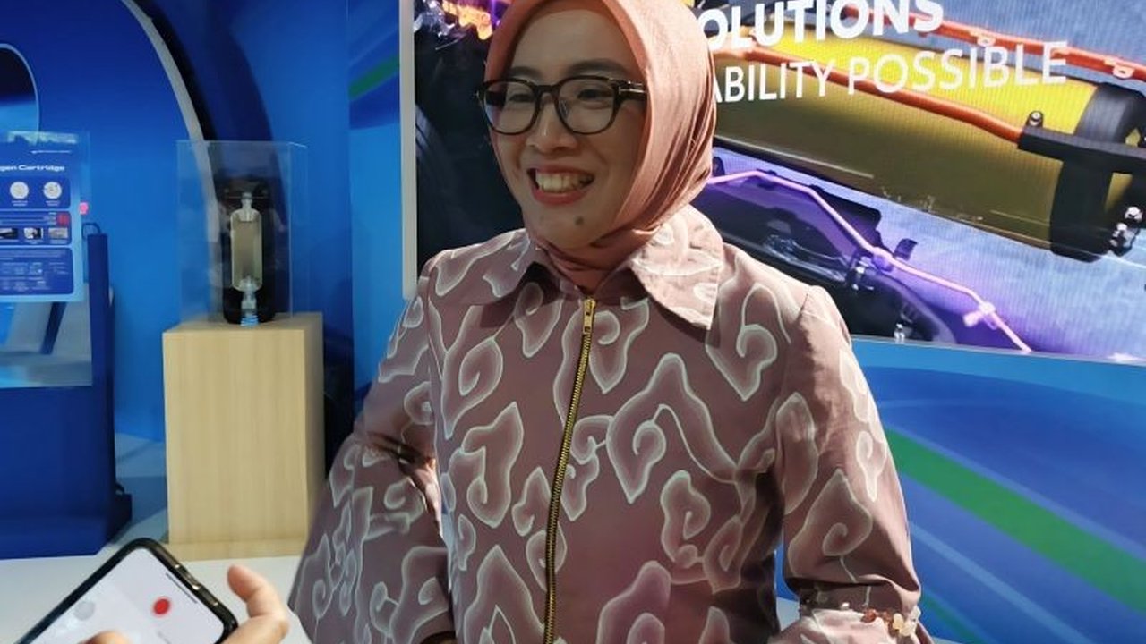 Kementerian ESDM akan membentuk tiga gugus tugas untuk menentukan lokasi pembangunan Pembangkit Listrik Tenaga Nuklir (PLTN) yang ditargetkan beroperasi pada tahun 2032, setelah pembentukan Badan Organisasi Nuklir (Nepio).