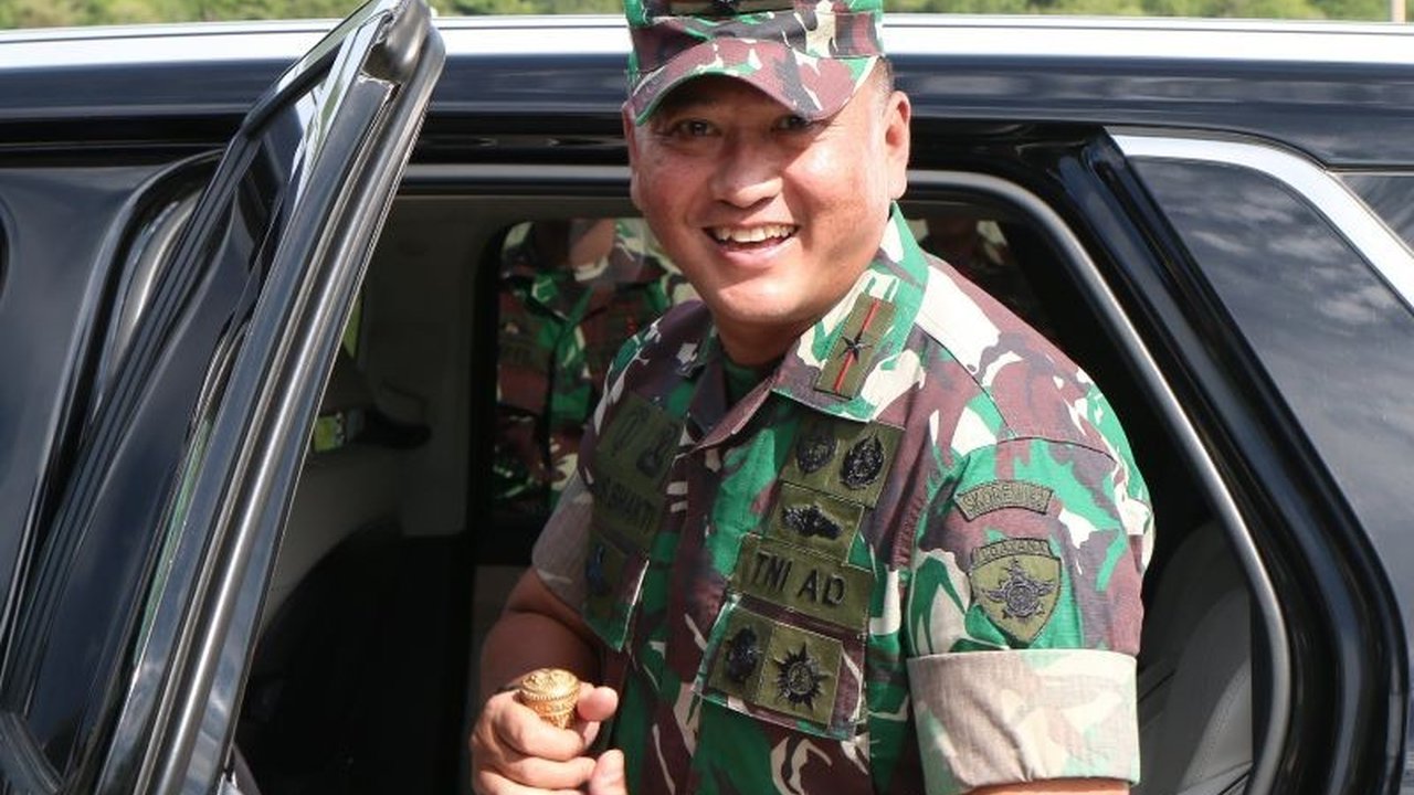 Panglima TNI mutasi Brigjen TNI Agus Bhakti dari Danrem 162/Wira Bhakti, digantikan oleh Brigjen TNI Moch. Sjasul Arief; keduanya akan bertukar posisi dalam sebuah rotasi jabatan di lingkungan TNI.