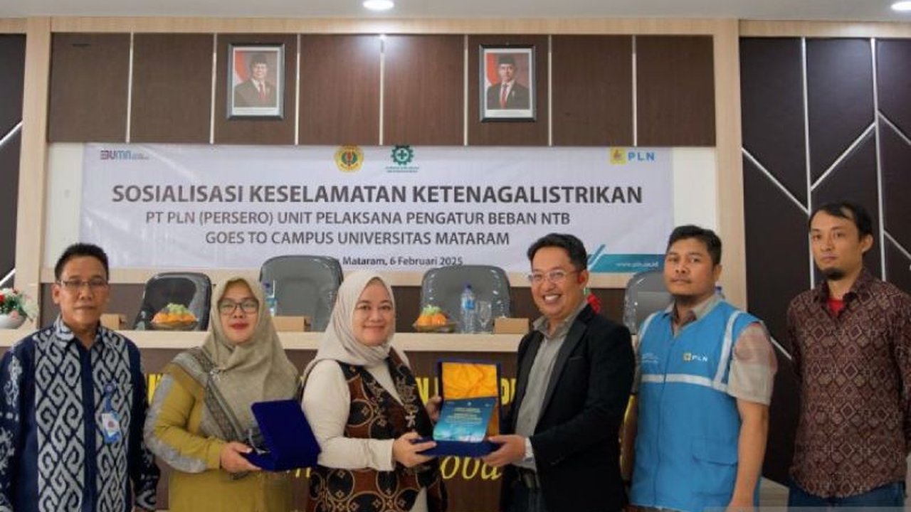 PLN NTB mengadakan sosialisasi keselamatan kelistrikan di Universitas Mataram untuk meningkatkan kesadaran mahasiswa akan bahaya listrik dan pencegahan kecelakaan.