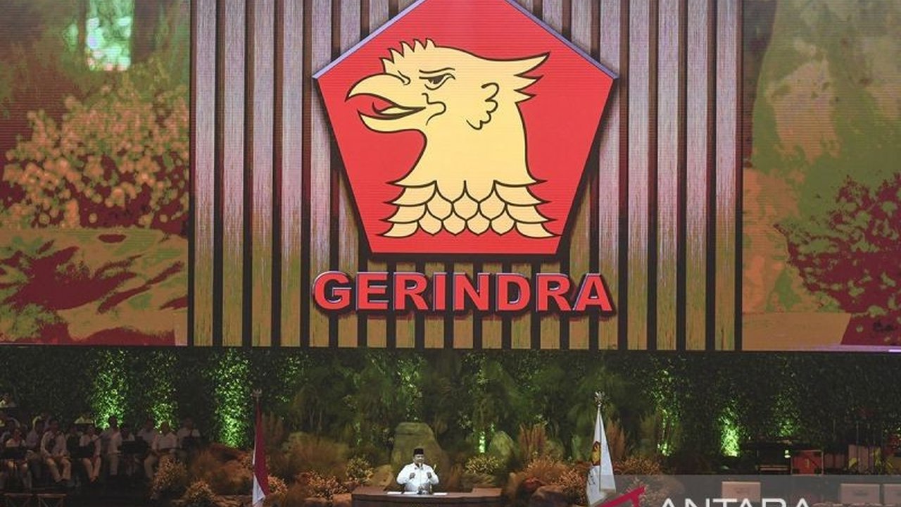 Prabowo Subianto mengaitkan angka 8 dengan perjalanan karier dan kepemimpinannya sebagai Presiden RI ke-8,  menjelaskan simbolisme angka tersebut dalam konteks HUT ke-17 Partai Gerindra.