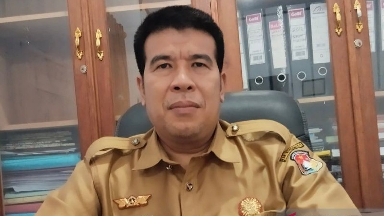 Dinas Sosial Mukomuko akan menata ulang data penerima bansos di tahun 2025 untuk memastikan hanya warga miskin yang layak menerima bantuan sosial dari pemerintah pusat.