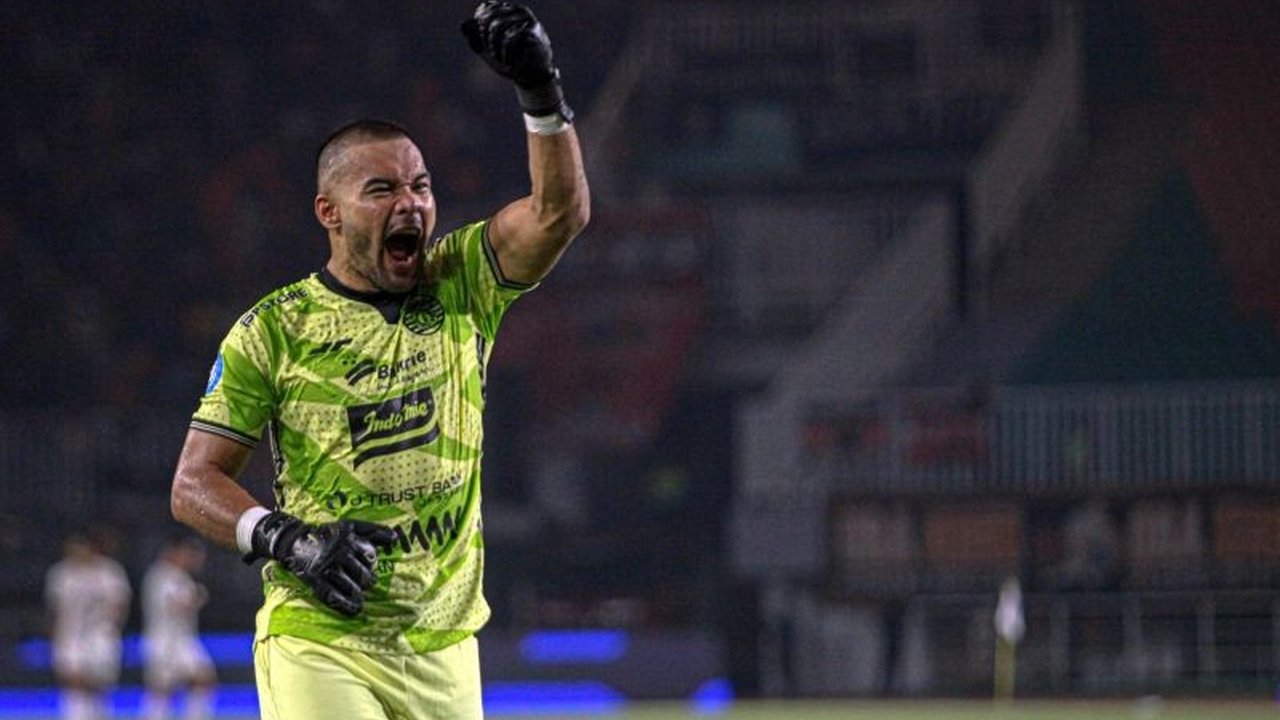 Kiper Persija Jakarta, Andritany Ardhiyasa, mengajak Jakmania untuk menjadi pelopor perdamaian dalam sepak bola Indonesia, khususnya menjelang laga Persija vs Persib.
