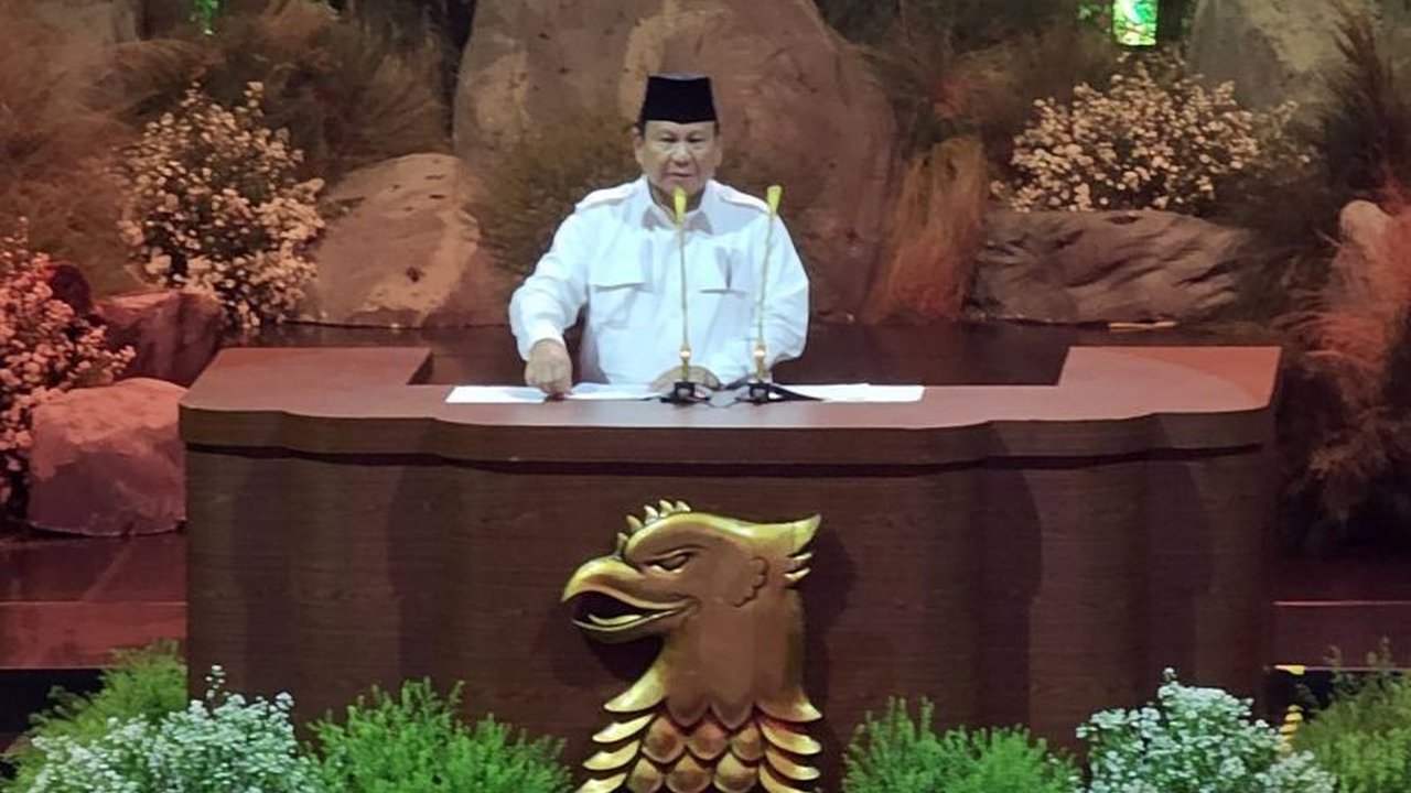 Presiden Prabowo Subianto menegaskan komitmennya memberantas korupsi di Indonesia, bahkan telah berhasil menyelamatkan 20 miliar dolar AS dari efisiensi anggaran dan bertekad untuk terus melawan para koruptor.