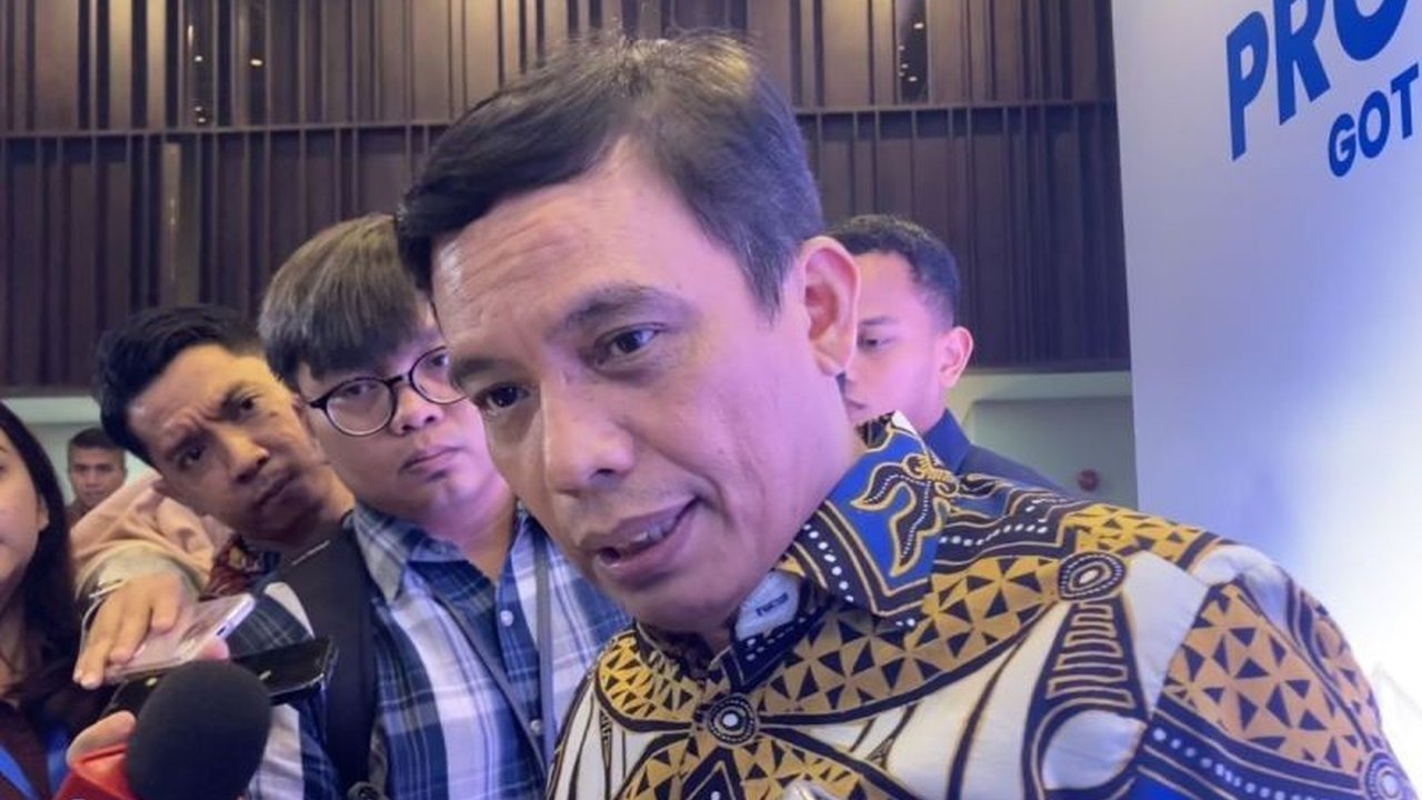 BTN Syariah, Unit Usaha Syariah BTN, akan bertransformasi menjadi Bank Umum Syariah (BUS) pada tahun 2025, ditandai dengan pertumbuhan pesat dan penguasaan pasar pembiayaan perumahan syariah.