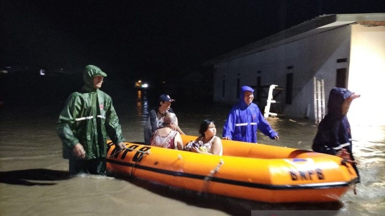 Banjir Muara Enim: 335 Rumah Terendam, Warga Terdampak, BPBD Turun Tangan