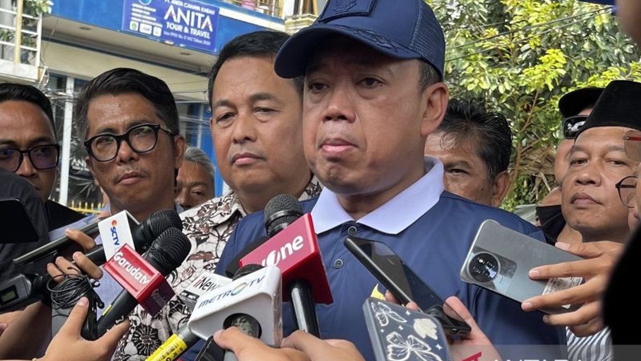 Menteri ATR/BPN Nusron Wahid menegaskan pentingnya prosedur hukum yang benar dalam kasus penggusuran rumah di Bekasi, menekankan perlunya permohonan pengukuran sebelum eksekusi dan peran PTUN dalam pembatalan sertifikat.