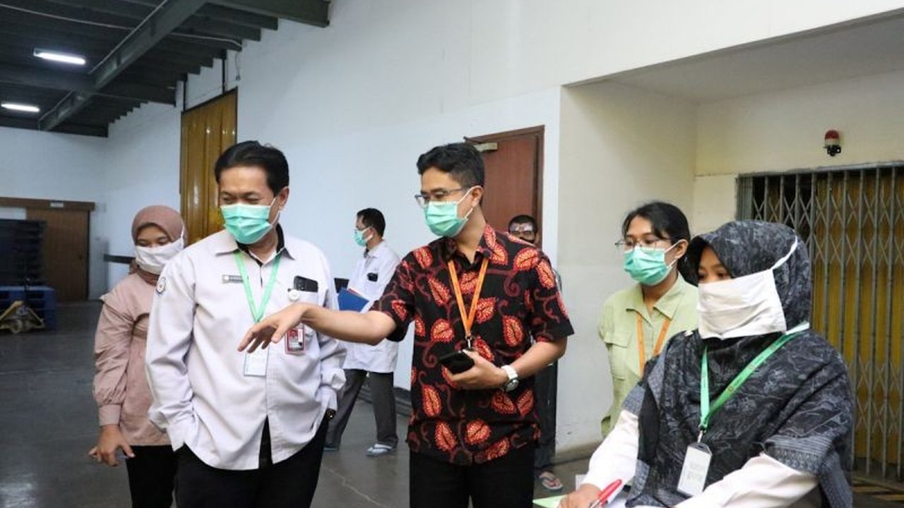 Kementerian Kelautan dan Perikanan (KKP) melalui Badan Mutu KKP mengawasi ketat penggunaan obat ikan dalam budidaya perikanan untuk memastikan mutu dan keamanan produk, baik untuk konsumsi dalam negeri maupun ekspor.