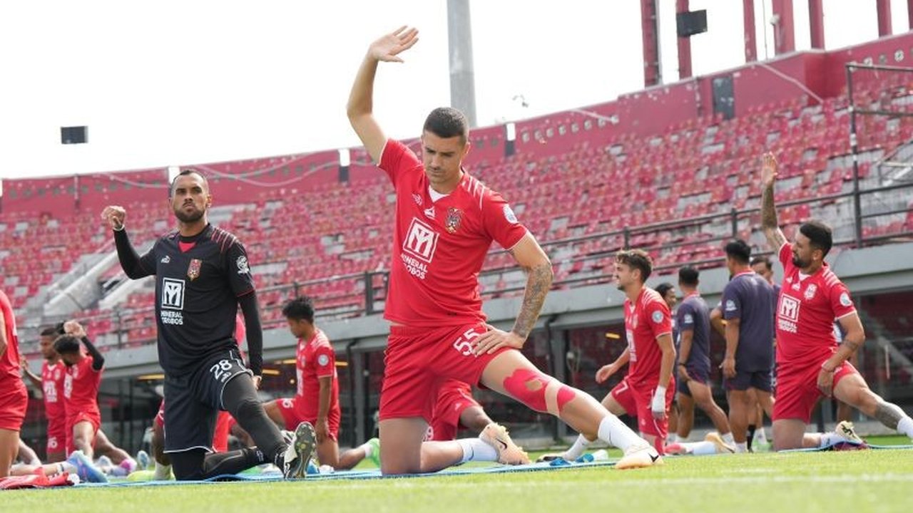 Malut United, dengan modal positif dari empat laga terakhir, siap menghadapi Bali United di BRI Liga 1, meskipun mengakui kekuatan lawan dan bermain tanpa dukungan suporter di stadion.