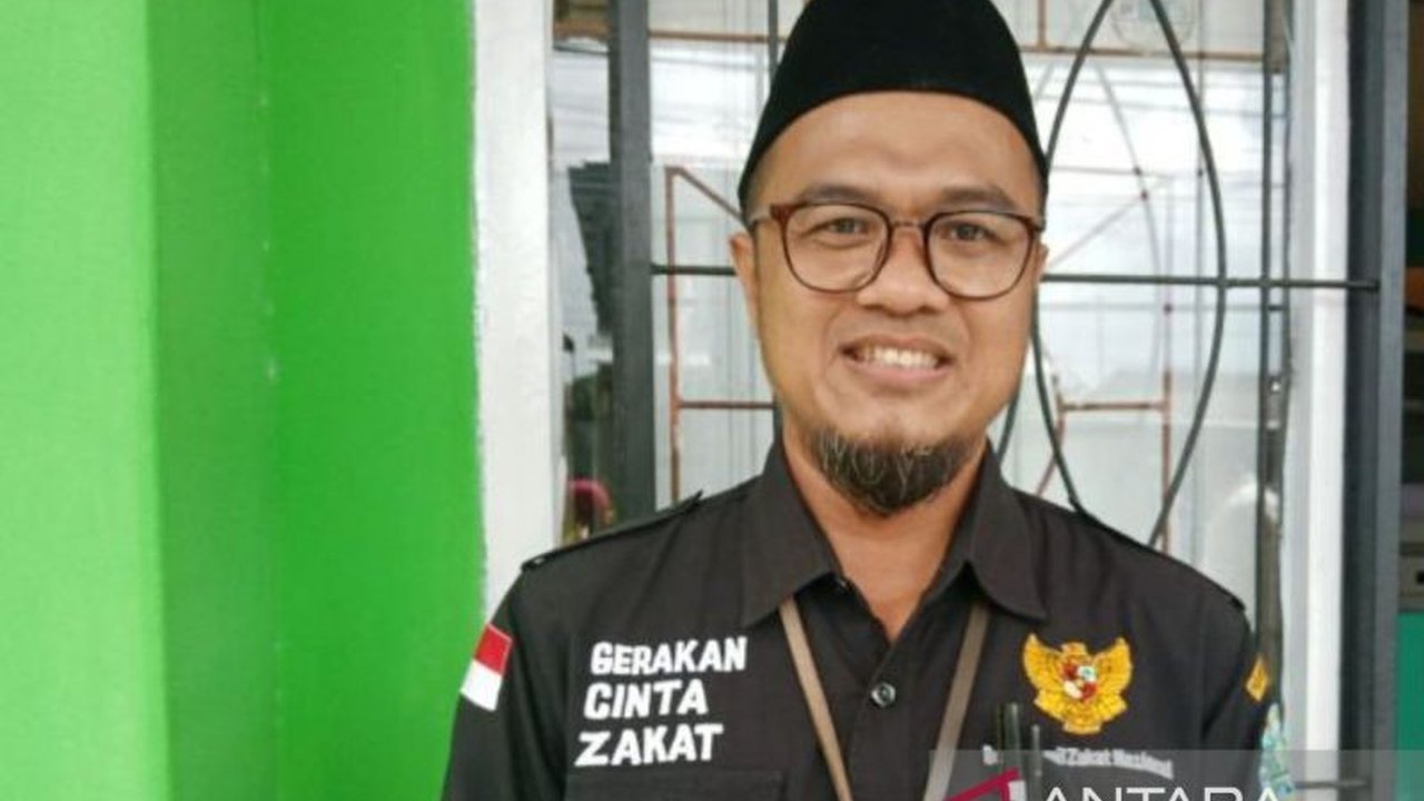 Baznas Belitung siapkan program Ramadhan 1446 H, termasuk buka puasa bersama, bazar UMKM, sosialisasi zakat, dan rekrutmen tenaga penggalangan dana, dengan target peningkatan penerimaan zakat tiga kali lipat.
