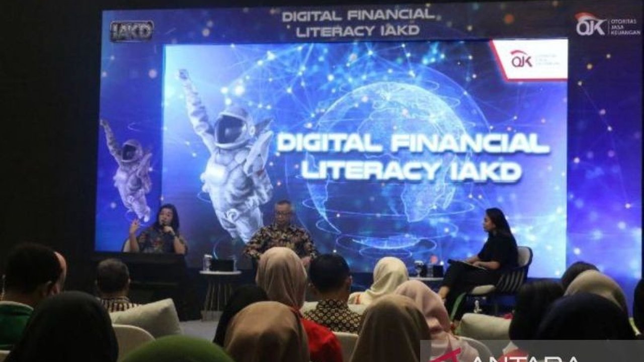 Otoritas Jasa Keuangan (OJK) Sulawesi Selatan gencar meningkatkan literasi keuangan digital, khususnya di kalangan generasi muda, guna mendorong pertumbuhan ekonomi digital yang inklusif dan bertanggung jawab.