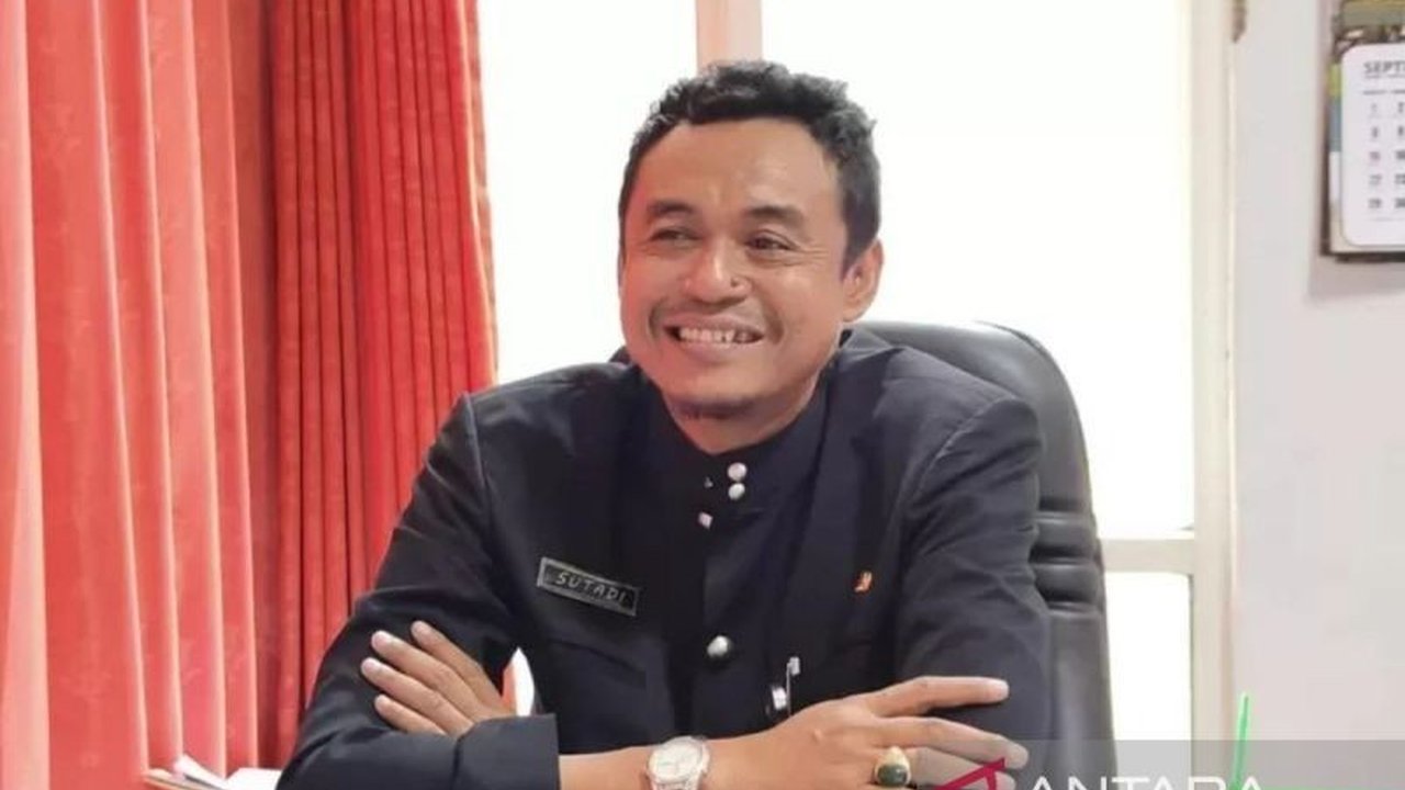 Pemerintah Kabupaten Batang, Jawa Tengah, berupaya meningkatkan swasembada pangan melalui perluasan lahan pertanian, perbaikan infrastruktur irigasi, dan dukungan harga gabah petani untuk mencegah kerugian akibat tengkulak.