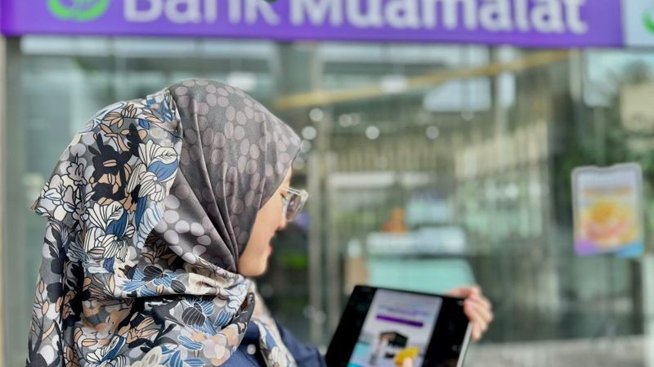 Produk Solusi Emas Hijrah Bank Muamalat mencatatkan total pembiayaan Rp39,7 miliar hingga akhir 2024, menawarkan kepemilikan emas secara bertahap dengan akad murabahah dan berbagai manfaat.