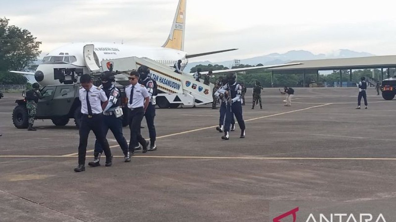 Lanud Sultan Hasanuddin menggelar latihan kesiagaan selama empat hari untuk meningkatkan profesionalisme personel dan kesiapan operasional menghadapi ancaman kompleks, mencakup pengamanan pangkalan hingga penanganan darurat.