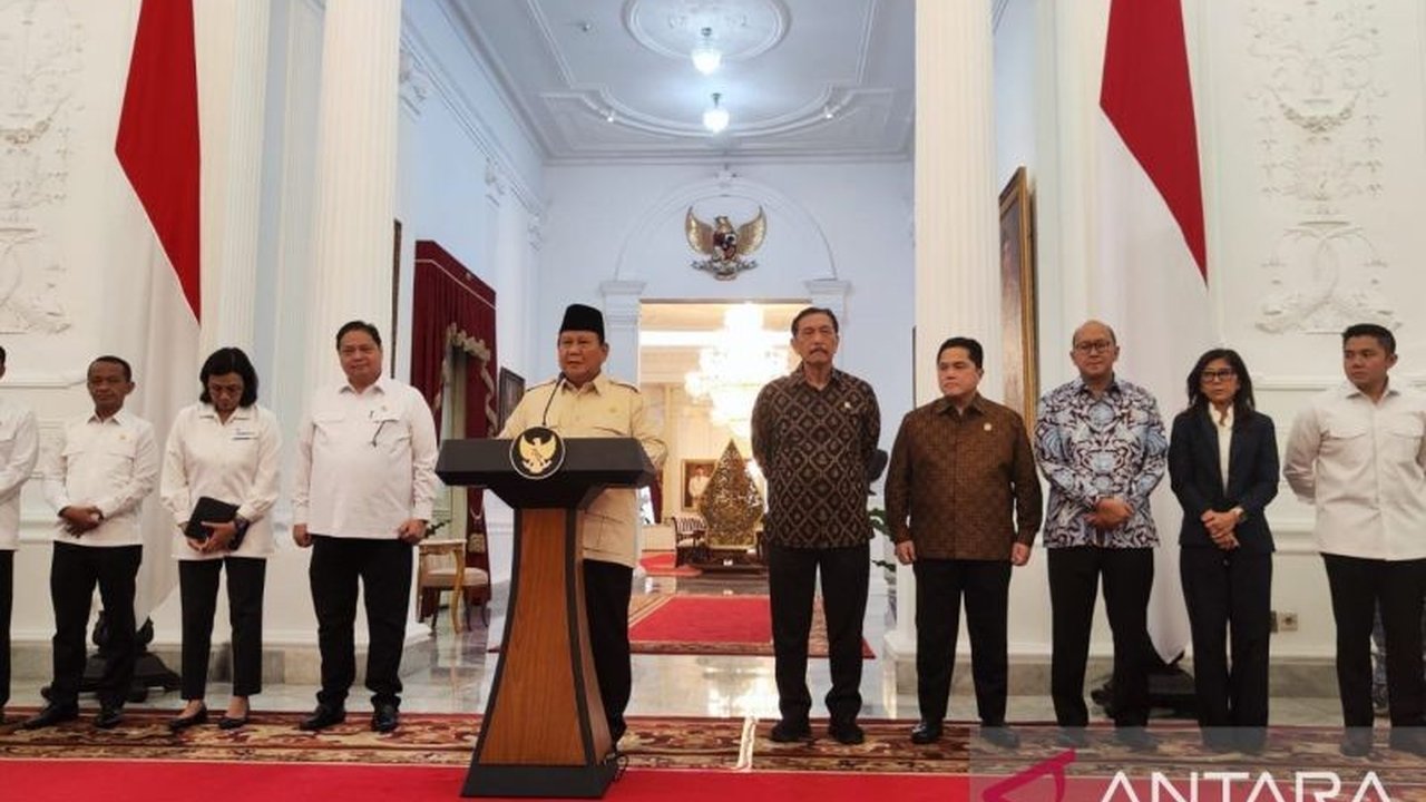 Presiden Prabowo Resmikan Bank Emas Pertama di Indonesia