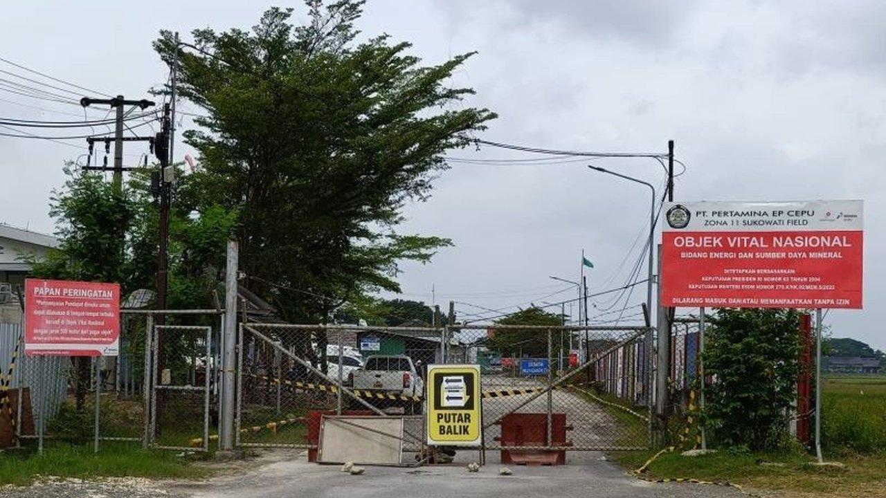 Pertamina EP Sukowati membuka ruang dialog dengan warga Desa Ngampel, Bojonegoro, terkait tuntutan warga untuk dipekerjakan di perusahaan migas Lapangan Sukowati, setelah sebelumnya terjadi aksi penghadangan truk perusahaan.