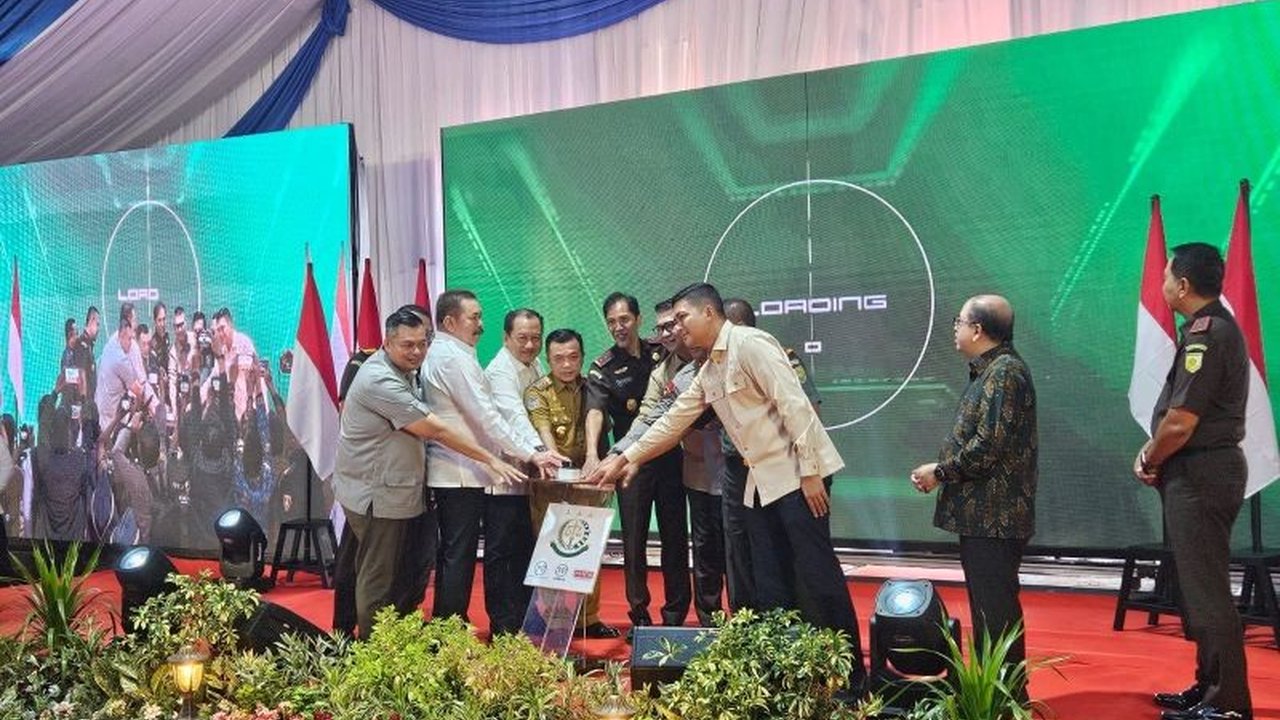 Jaksa Agung Sanitiar Burhanuddin meresmikan pembangunan RS Adhyaksa tipe C di Jambi,  bertujuan memberikan akses kesehatan bagi masyarakat di bantaran Sungai Batanghari dan sekitarnya, serta bekerja sama dengan BPJS Kesehatan dan Universitas Jambi.