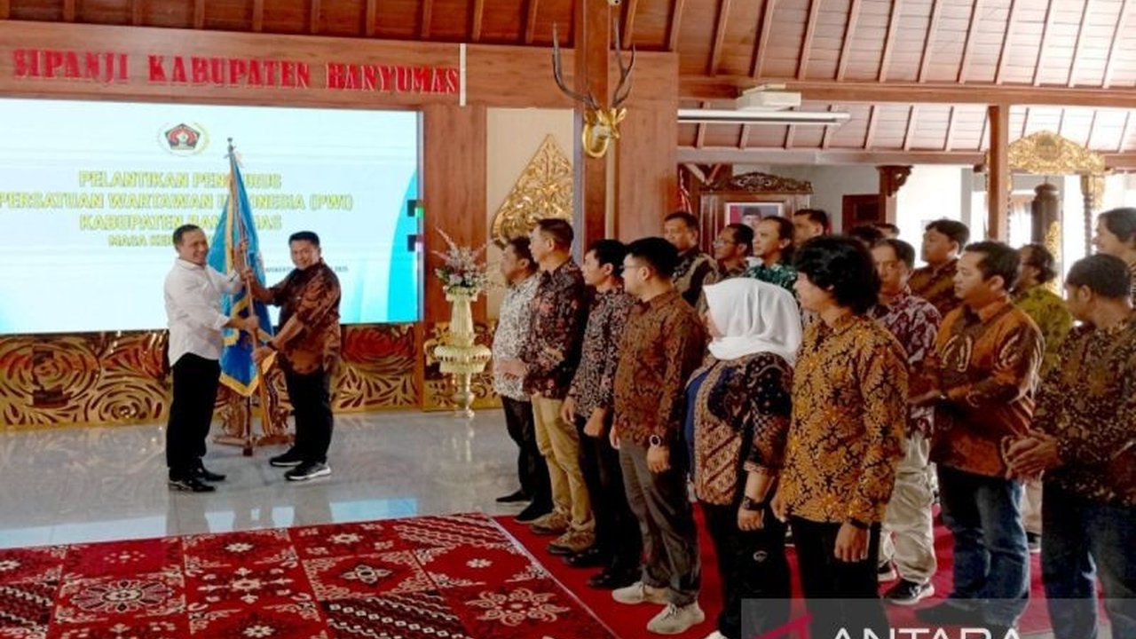 Pj Bupati Banyumas berharap PWI terus bersinergi membangun daerah, menekankan peran pers dalam penyebaran informasi dan pembangunan yang berkelanjutan.
