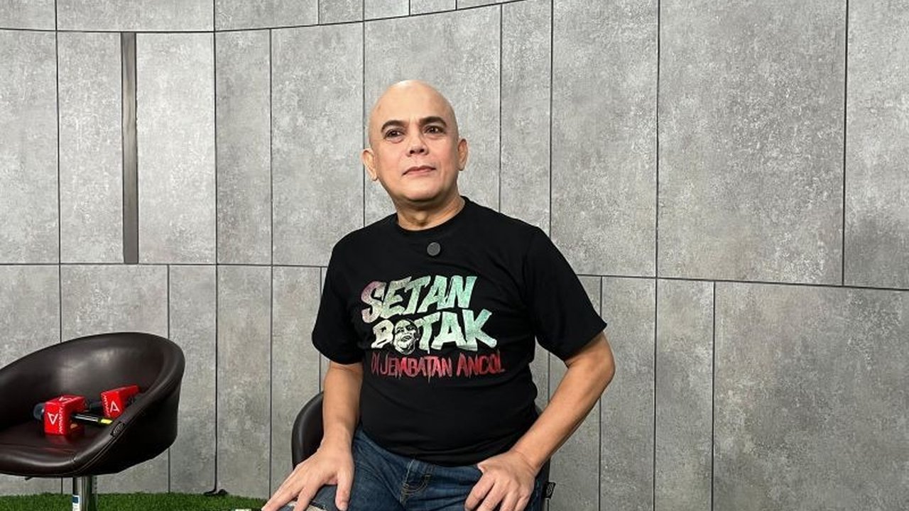 Aktor Ozy Syahputra membagikan tips mempersiapkan diri menghadapi ibadah puasa Ramadhan, menekankan pentingnya mempersiapkan mental dan menjaga kesehatan untuk menjalani ibadah dengan penuh kesabaran dan meraih manfaat maksimal di bulan suci.