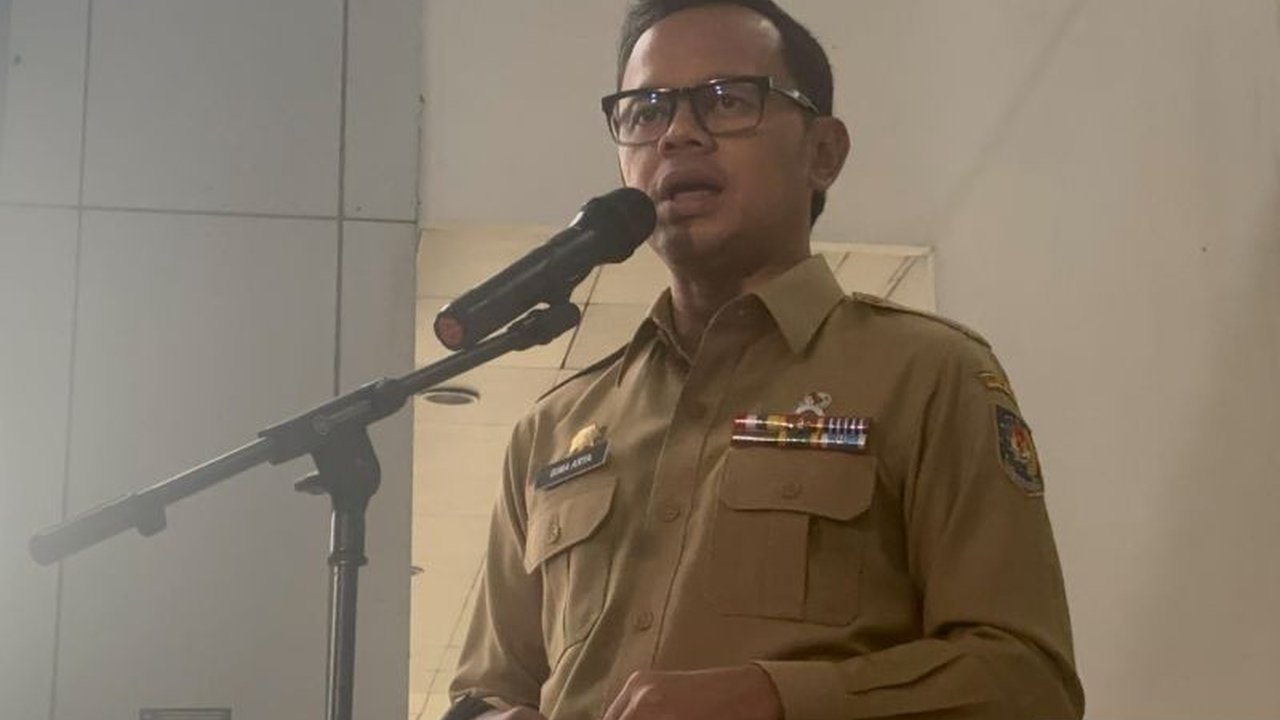 Wamendagri Bima Arya mengumumkan 40 pemateri, termasuk menteri Kabinet Indonesia Maju dan Lemhannas, akan memberikan pembekalan kepada kepala daerah terpilih di Akmil, Magelang pada 21-28 Februari 2025.
