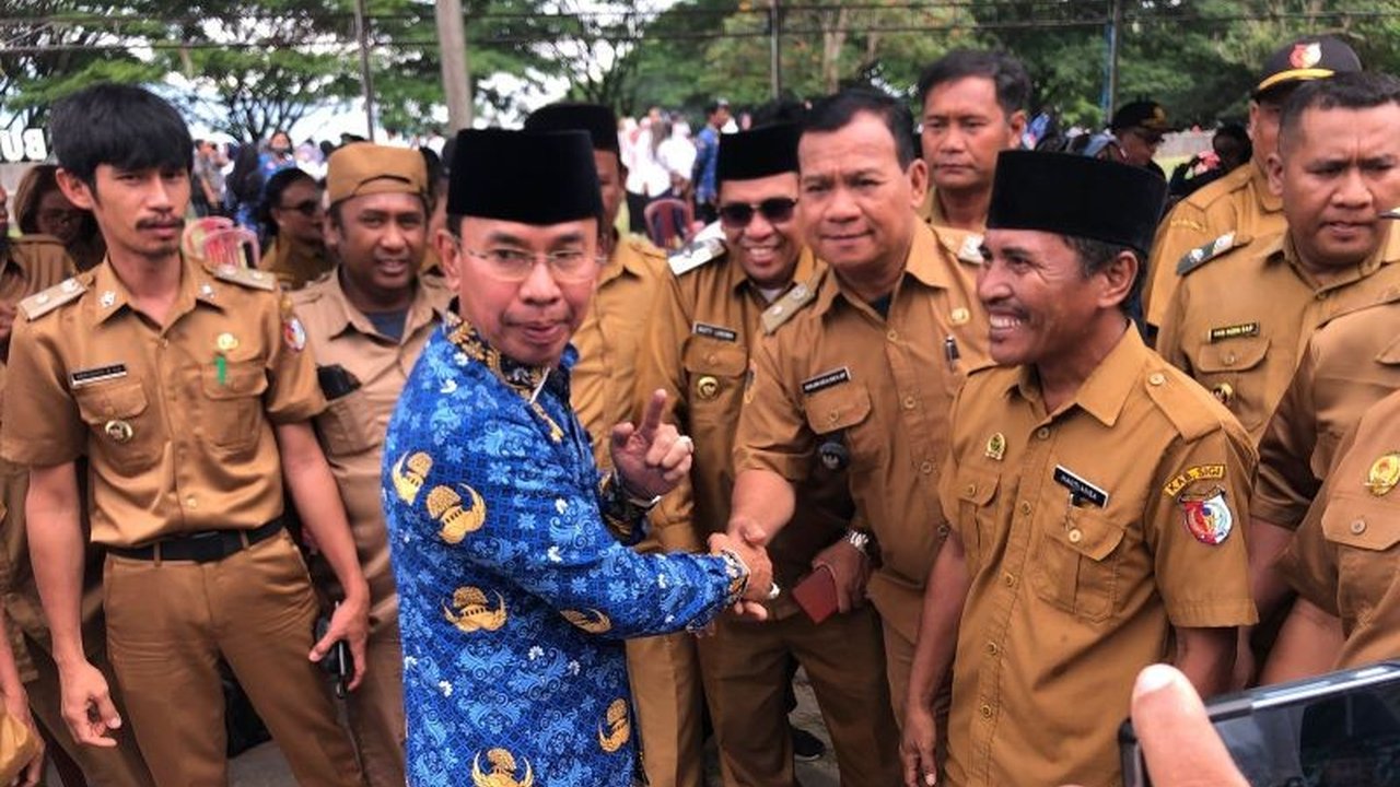 Pemkab Sigi, Sulawesi Tengah, mengingatkan seluruh OPD untuk memprioritaskan pelayanan masyarakat dan menegaskan komitmen untuk memberantas pungutan liar dalam proses administrasi kependudukan.
