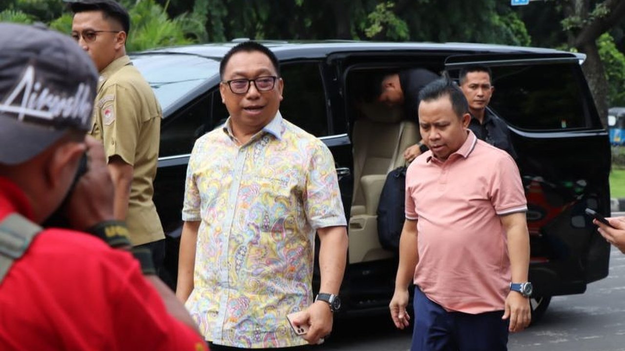 Pasangan H. Yamani dan H. Juanda, Bupati dan Wakil Bupati Tapin terpilih, dinyatakan lolos tes kesehatan di Kemendagri dan siap dilantik pada 20 Februari 2025, serta akan mengikuti retreat di Magelang.