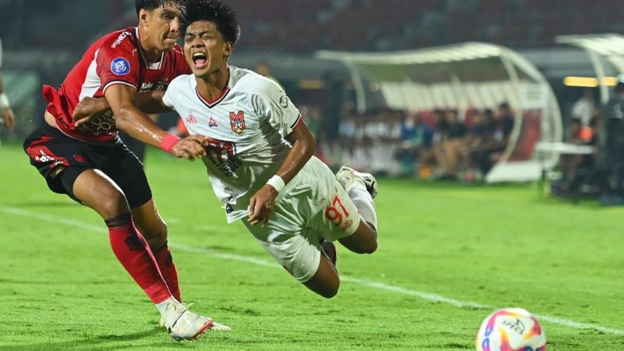 Bali United bermain imbang 1-1 melawan Malut United dalam laga pekan ke-23 Liga 1 di Stadion Kapten I Wayan Dipta, Senin malam, dengan skor akhir 1-1.
