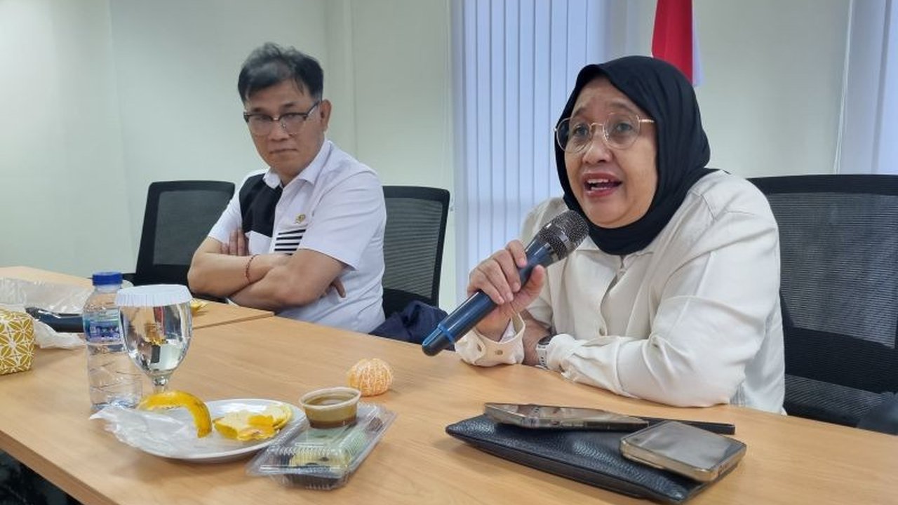 Badan Percepatan Pengentasan Kemiskinan (BP Taskin) dan Kementerian Dalam Negeri (Kemendagri) berkoordinasi untuk mempercepat pembuatan KTP bagi puluhan juta warga miskin Indonesia yang belum memiliki KTP agar mereka bisa mengakses bantuan sosial.