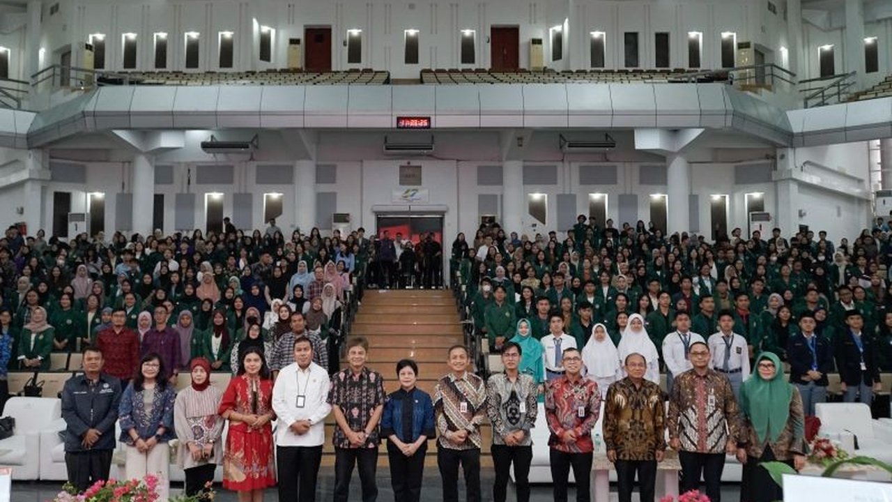 OJK menggelar Student Integrity Campaign (In Camp) 2025 di Medan, menanamkan nilai integritas kepada 1.000 pelajar dan mahasiswa untuk membangun Indonesia yang bebas korupsi.