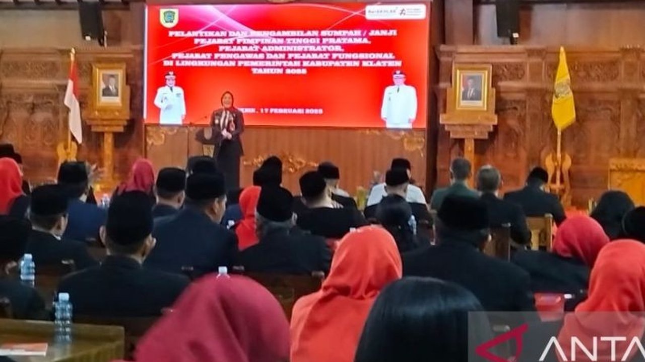 Jelang purna tugas, Bupati Klaten Sri Mulyani memutasi 72 ASN, menegaskan proses tersebut sah dan bagian dari tahapan yang telah direncanakan sejak tahun lalu, sekaligus menekankan pentingnya amanah dan keteladanan dalam bertugas.