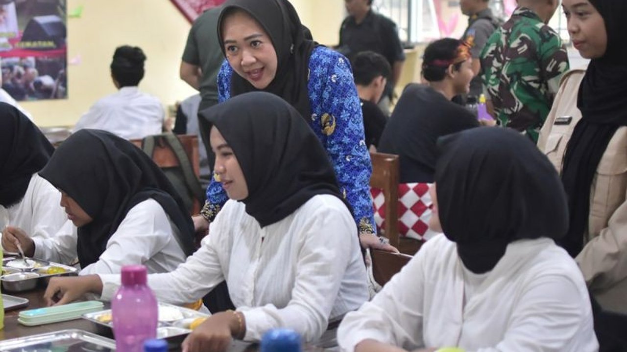 Program Makan Bergizi Gratis Purbalingga: 9.540 Siswa Terima Manfaat