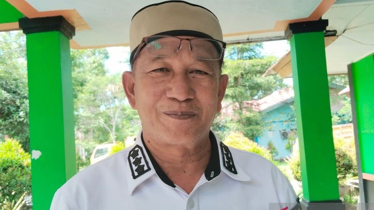 Pemerintah Kabupaten Mukomuko membentuk tim gabungan bersama Kejari, Polres, dan Kodim untuk mengawasi pengadaan tanah fasilitas umum (fasum) senilai Rp1,4 miliar pada tahun 2025, guna memastikan transparansi dan akuntabilitas.