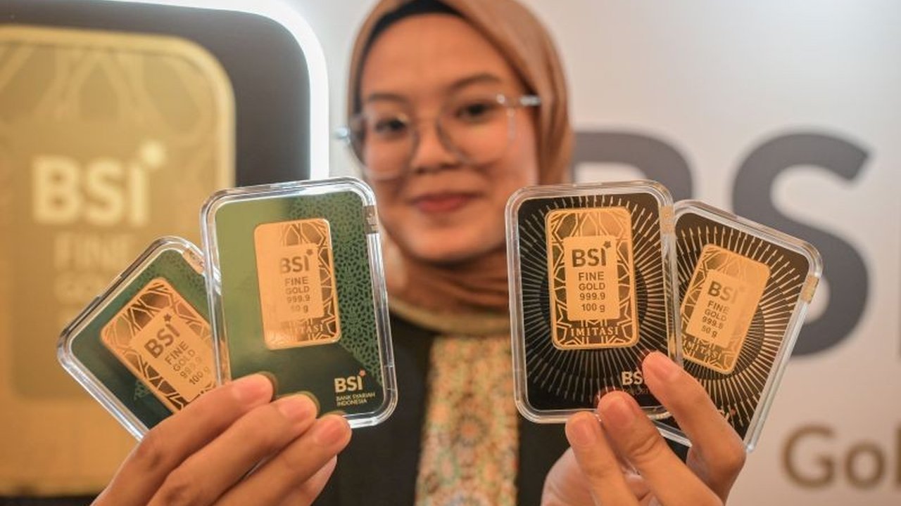 Otoritas Jasa Keuangan (OJK) mendorong pengembangan bank emas di Indonesia untuk meningkatkan likuiditas, menstabilkan pertumbuhan ekonomi, dan mengoptimalkan potensi emas domestik.