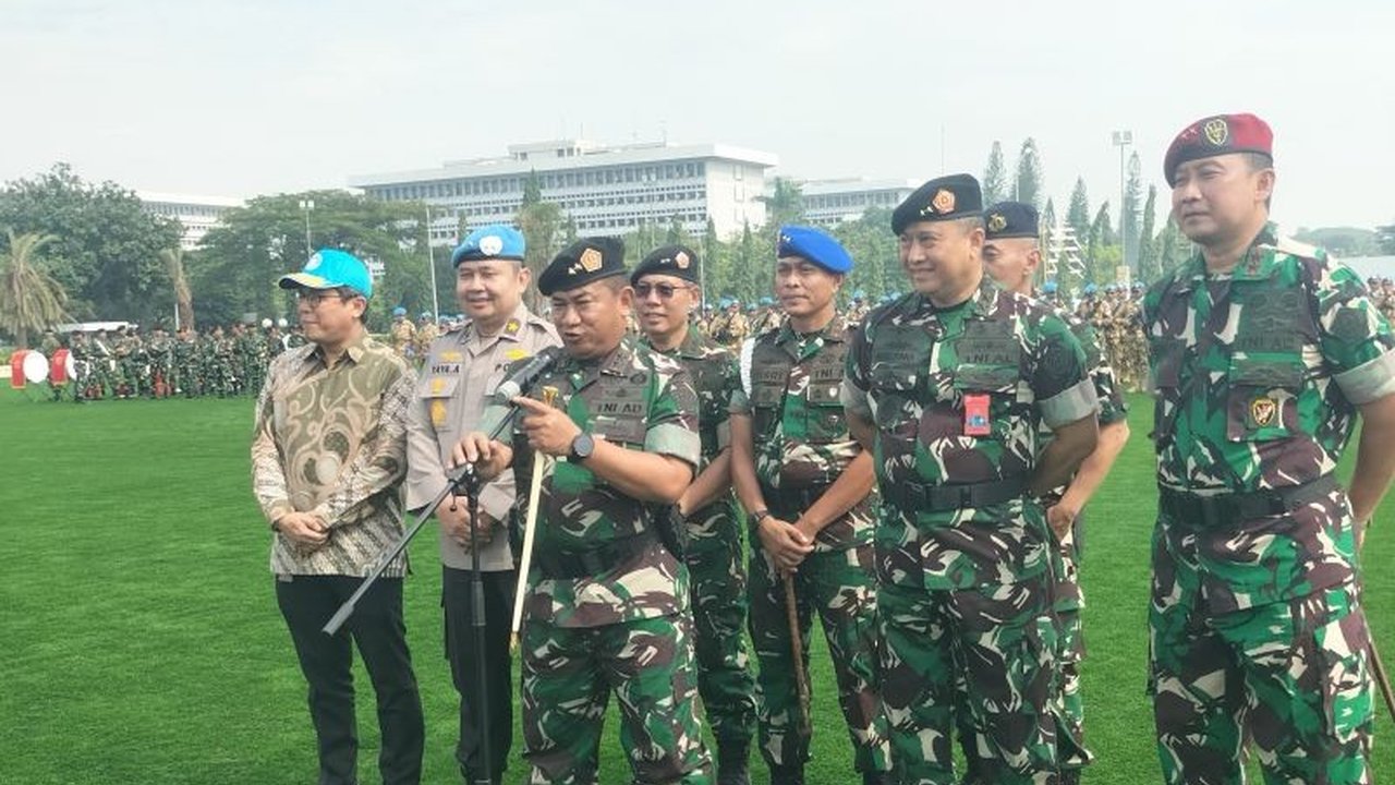 Meskipun Kementerian Pertahanan dan TNI melakukan efisiensi anggaran hingga Rp26,993 triliun, pengiriman pasukan untuk misi perdamaian tetap menjadi prioritas utama.
