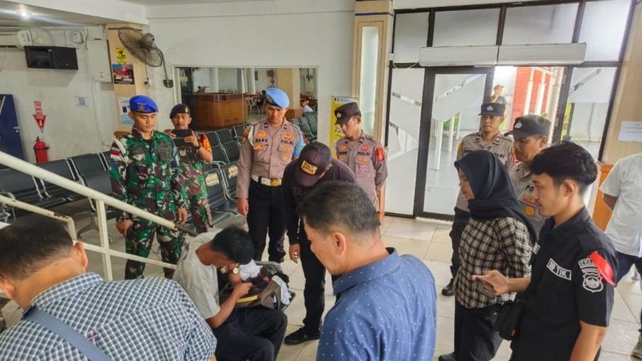 Polres Karimun menggelar Operasi Antik Seligi 2025 untuk mencegah peredaran narkoba di Karimun menjelang Idul Fitri 1446 H, dengan menyasar tempat penginapan dan pintu masuk wilayah.