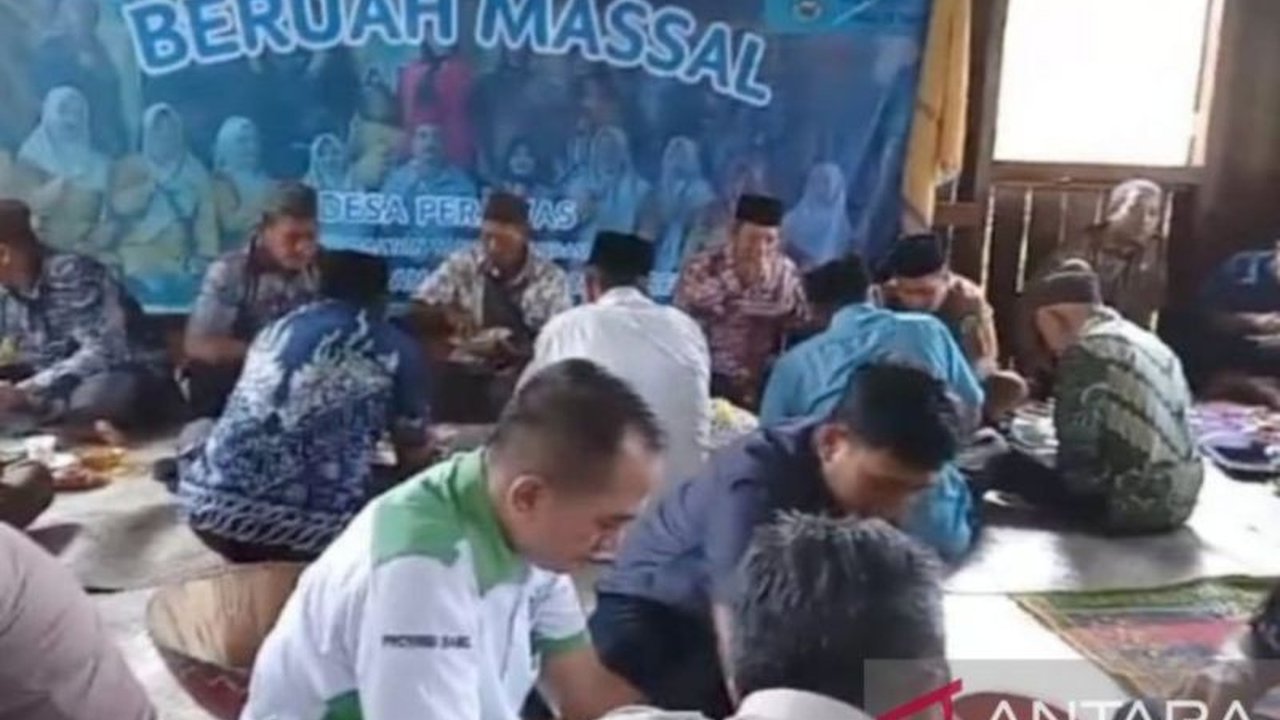 Tradisi Ruwahan di Belitung, yang juga dikenal sebagai 'Beruah', memperkuat persatuan umat Muslim dalam menyambut Ramadhan, sekaligus melestarikan nilai-nilai budaya dan adat istiadat.