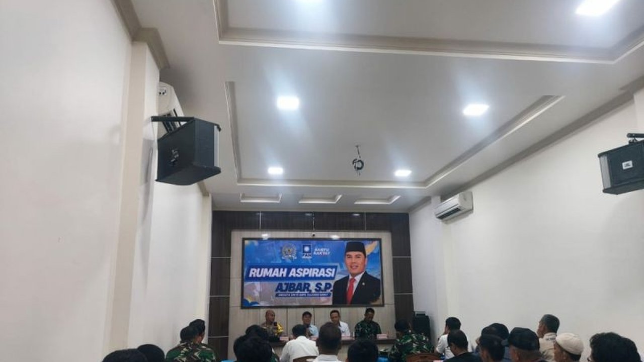 Polres Polewali Mandar, bersama instansi terkait, mengawal penerapan Harga Pembelian Pemerintah (HPP) gabah petani sebesar Rp6.500 per kg untuk meningkatkan kesejahteraan petani di Sulawesi Barat.