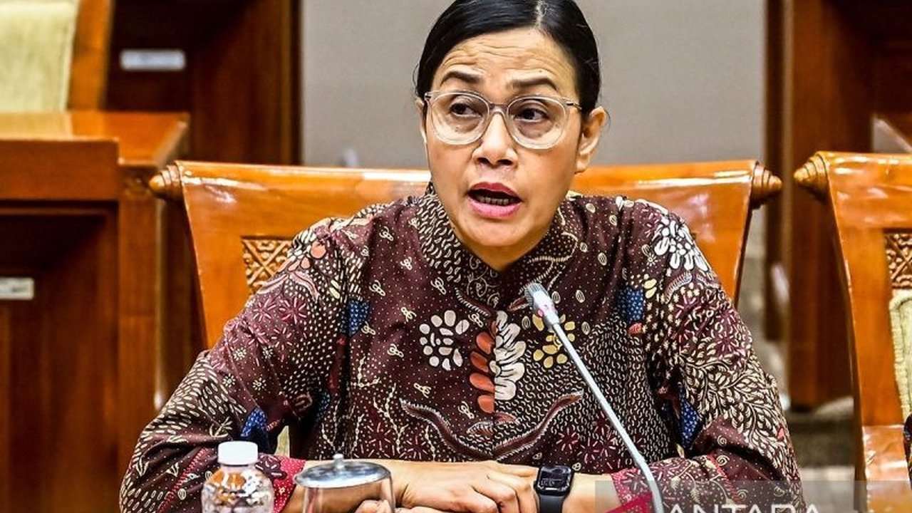 Kementerian Keuangan Indonesia membantah kabar Menteri Keuangan Sri Mulyani akan bertemu Cristiano Ronaldo saat kunjungannya ke Indonesia, menegaskan tidak ada agenda pertemuan tersebut.