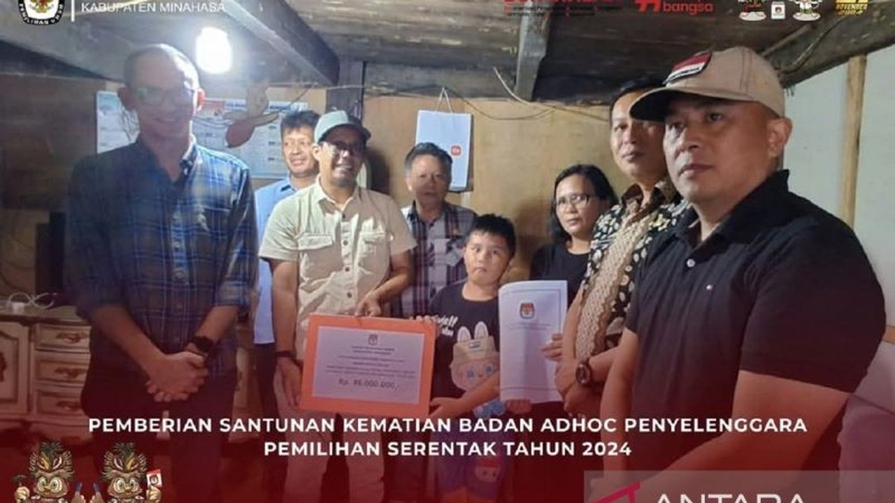 Almarhum Aldy Muaya, petugas adhoc KPU Minahasa, menerima santunan kematian dari BPJAMSOSTEK,  menunjukkan perlindungan jaminan sosial bagi petugas Pemilu 2024 di Sulawesi Utara.