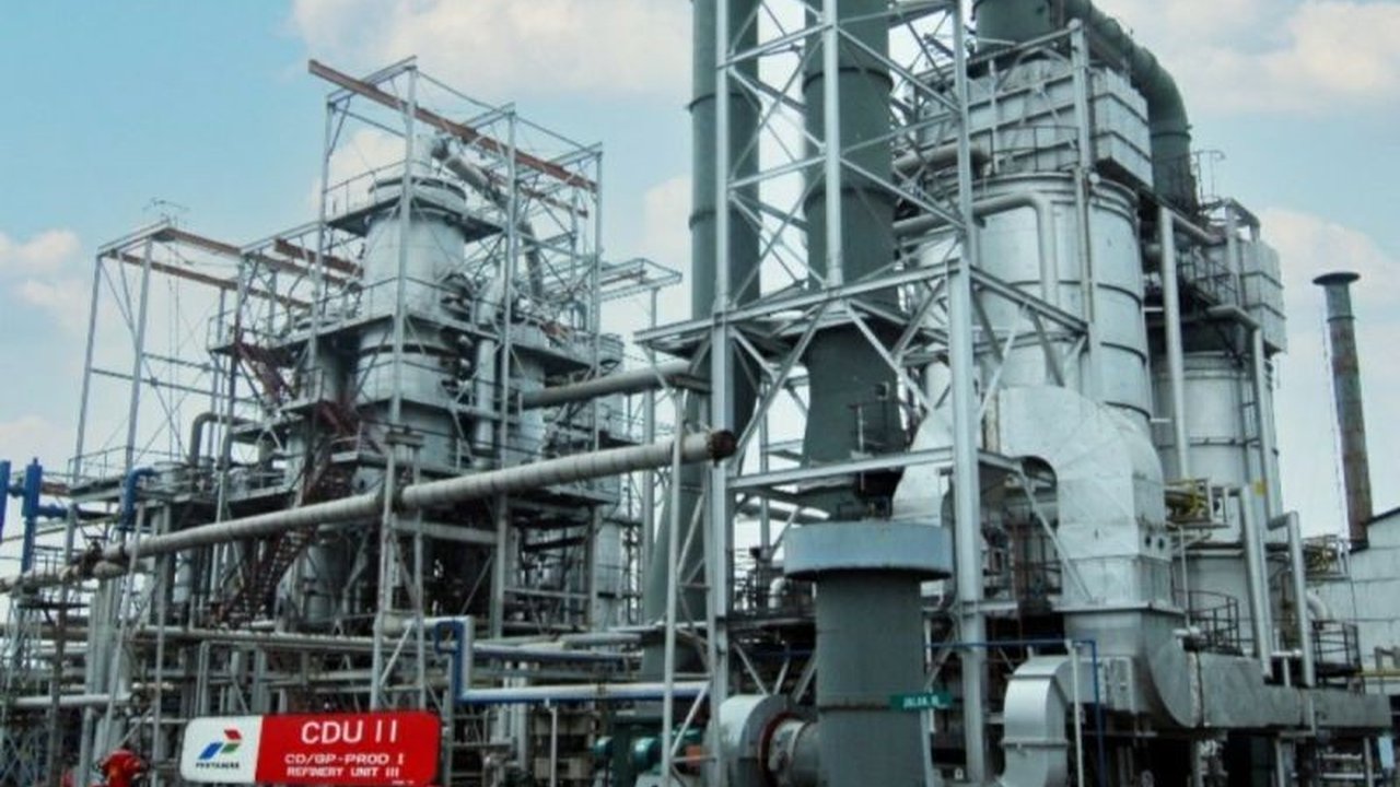 Kilang Pertamina Plaju di Palembang berhasil memproduksi 129 ribu metrik ton LPG untuk rumah tangga sepanjang tahun 2024,  memenuhi kebutuhan energi di Sumatera Bagian Selatan dan berkontribusi pada ketahanan energi nasional.